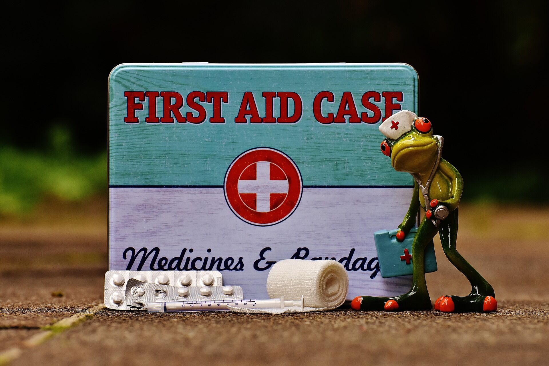 first-aid-1732713_1920